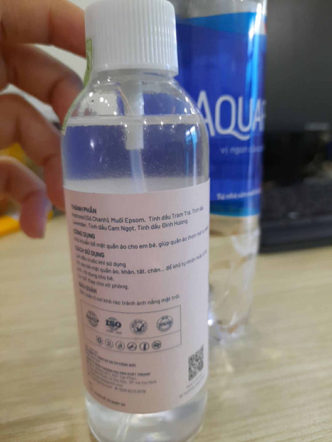 xịt quần áo cho bé nhận được lời khen từ những người xung quanh