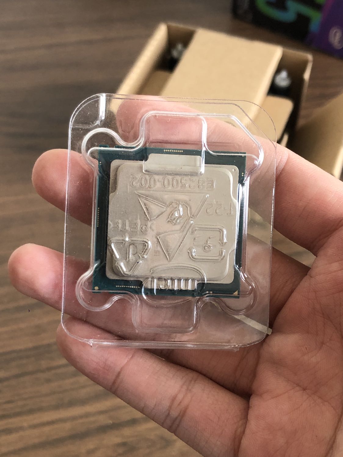 Giao hàng siêu nhanh, đóng gói kĩ