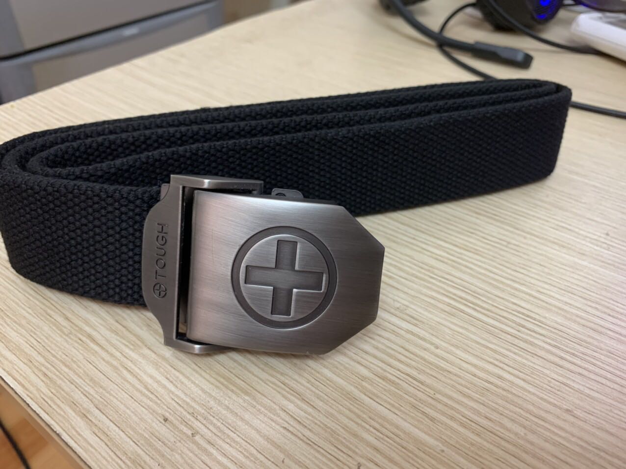 Hàng đẹp. Chất liệu rất bền, chắc chắn. Sản phẩm ok, cơ bản là tốt. Mình khá hài lòng, ship hàng nhanh Hàng đẹp. Chất liệu rất bền, chắc chắn. Sản phẩm ok, cơ bản là tốt. Mình khá hài lòng, ship hàng nhanh