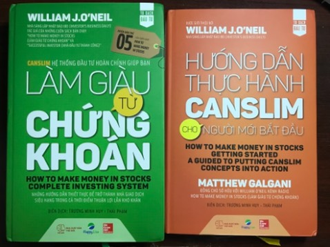 Bộ sách Làm giàu từ chứng khoán là bộ sách cực kỳ hay và phải đọc nếu bạn bước chân vào con đường đầu tư chứng khoán. Quyển sách này thật sự không dành cho những người mới hoàn toàn nhưng chỉ cần hiểu căn bản bạn đã đọc được bôn sách này.

Tác giả William O'Neil đã thống kê những dấu hiệu tạo nên những Siêu cổ phiếu từ đó giúp bạn lựa chọn đúng doanh nghiệp tăng trưởng thông qua 7 chữ cái C,A,N,S,L,I,M và đó cũng là phương pháp ông chia sẻ trong quyển sách này - Hệ thống đầu tư CANSLIM.

Quyển sách phù hợp với những ai theo phong cách đầu tư tăng trưởng. Kết hợp Phân tích cơ bản và phân tích kỹ thuật để mua đúng thời điểm cổ phiếu tăng với xác suất chiến thắng cao nhất. 

Cá nhân mình mất hơn 2 tuần để đọc bộ sách này. Và giá trị Bộ sách không thể chỉ nằm trong phần nhận xét nên mong các bạn đọc nhận xét của mình tham khảo và hãy tự mình khám phá những "bí kíp" trong Làm giàu từ chứng khoán. Cảm ơn!