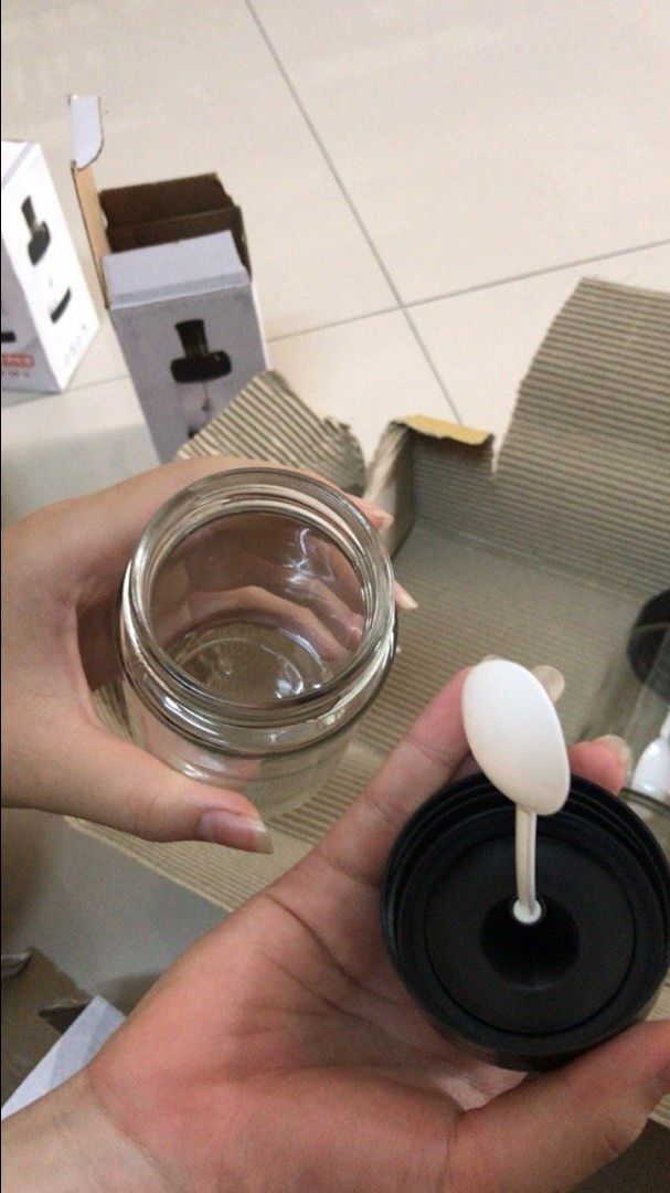 Giao hàng đầy đủ. Hàng đúng mô tả của shop. Chất lượng và đáng mua nha mn. Sẽ ủng hộ shop dài dài 😍😍😍😍