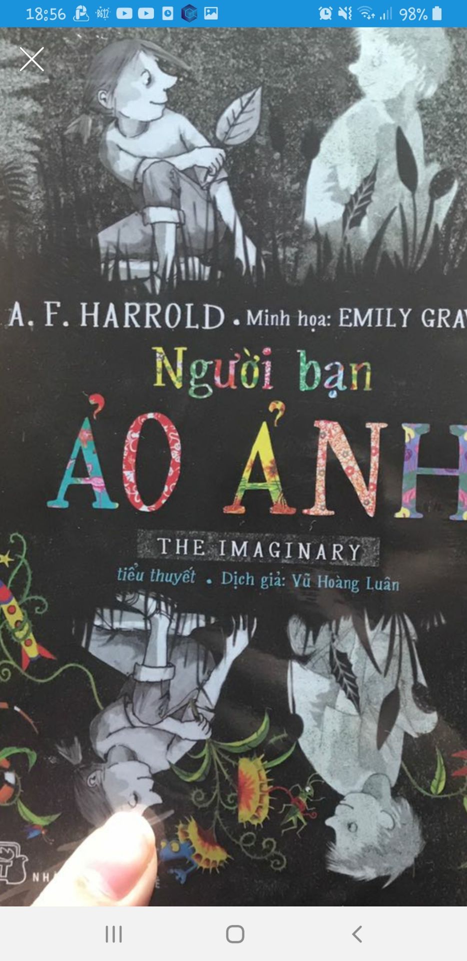 Không vào Tiki thì thôi, cứ vào là lại có đơn. Vì mình tin vào những câu chuyện tâm linh nên mình cũng có cảm giác sẽ nhập tâm vào cuốn sách này. Hi vọng sách hay như review!