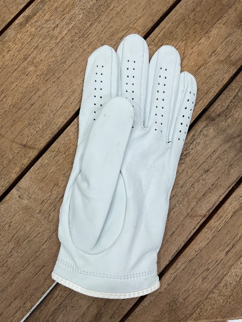 Chất liệu mềm, chất lượng may tốt