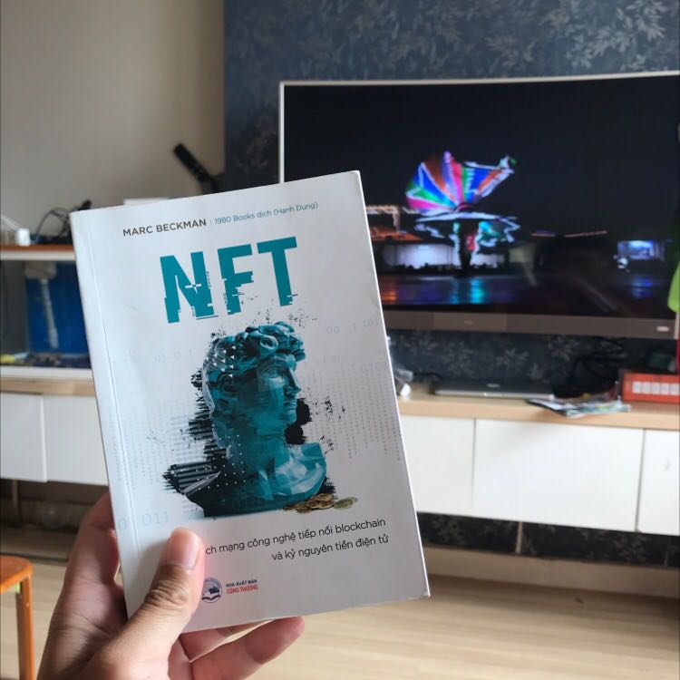 Diễn đạt rất khó hiểu, ko tạo lôi cuốn hấp dẫn khi đọc. Nhưng cám ơn nhà xuất bản đem đến một kiến thức mới