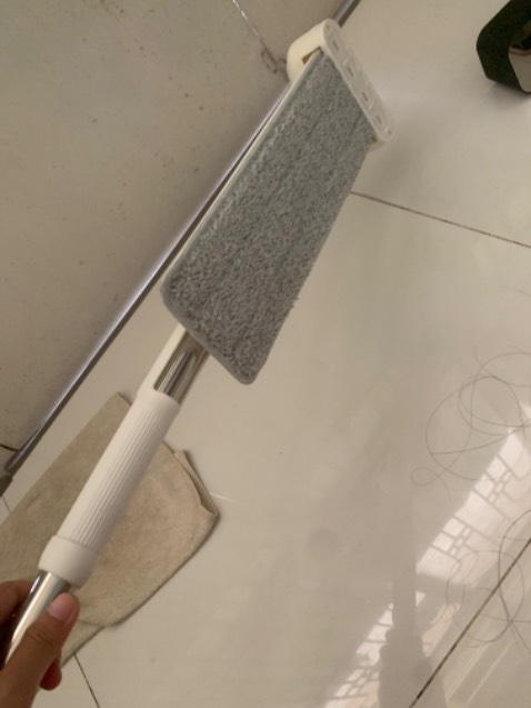 Dài hơn mình nghĩ. Kéo gạt vât nước khá êm nha. Nhựa tốt. Hàng có hiệu rõ ràng và có hộp đàng hoàng. Rất hài lòng