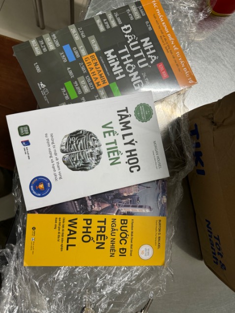 Sách giao tới chất lượng tốt, đóng gói cẩn thận. Nội dung hay.