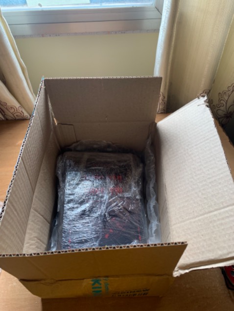 Giao hàng nhanh, đóng gói kĩ càng, có bọc chống sốc