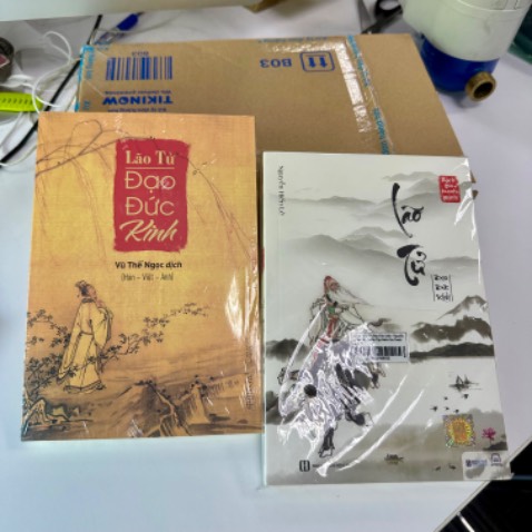 Tiki đóng gói cẩn thận, sách dạo này mua ít voucher giảm giá quá 😭