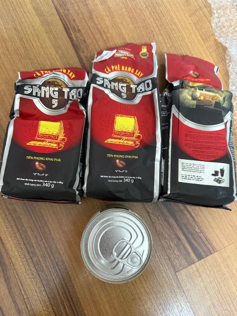 Mua 4 gói cafe. Mà shop giao có 3 gói, thiếu 1 gố.