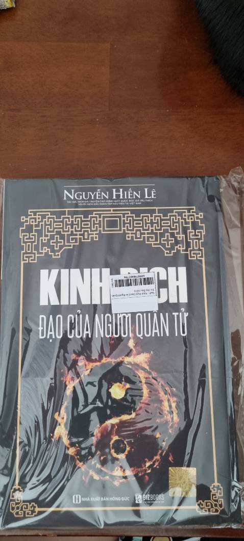 Tết mình rãnh rỗi đặt về đọc, giao hàng nhanh, đúng hẹn. Tết mình rãnh rỗi đặt về đọc, giao hàng nhanh, đúng hẹn.