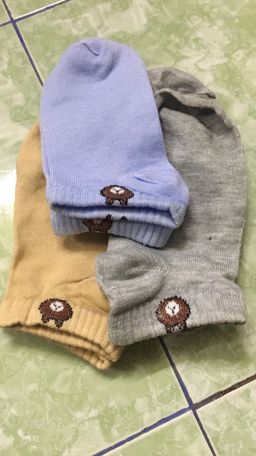 Mình thích nhất là không xỏ ngón. Độ dày vừa phải. Hàng đẹp. Cảm ơn Tiki. Sẽ ủng hộ tiếp ?