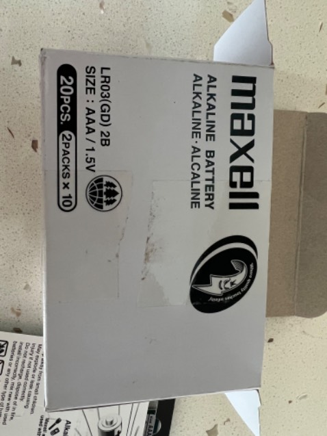 Mình chưa dùng thử do mới mua, tuy nhiên nhìn bao bì thì đẹp, chuyên nghiệp hơn pin Maxell loại AA màu đỏ. Giá rẻ hơn nhiều so với Energizer, dĩ nhiên sẽ không tốt bằng rồi. Mình chưa dùng thử do mới mua, tuy nhiên nhìn bao bì thì đẹp, chuyên nghiệp hơn pin Maxell loại AA màu đỏ. Giá rẻ hơn nhiều so với Energizer, dĩ nhiên sẽ không tốt bằng rồi.