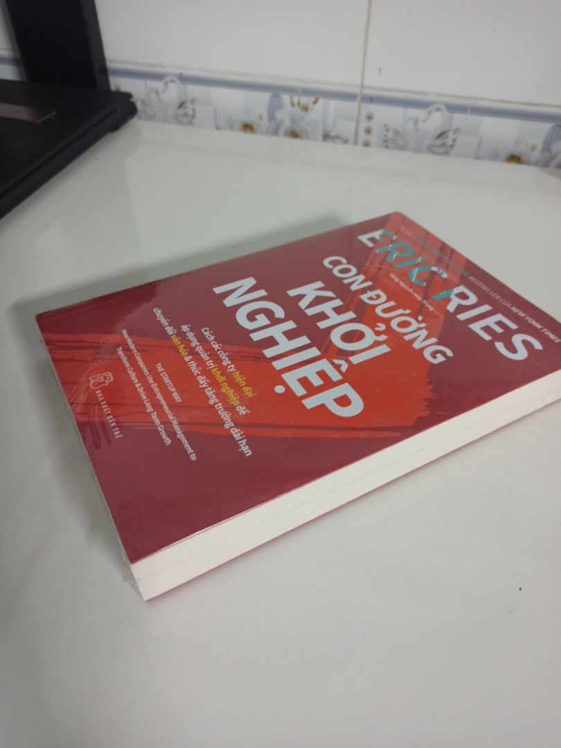 Sản phẩm khá ok, giấy tạm ổn. Bao bì cẩn thận.  Nội dung chưa đọc xong!!!