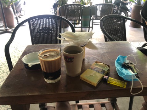 Sách hình thức đẹp, tuy nhiên lỗi chính tả rất nhiều.