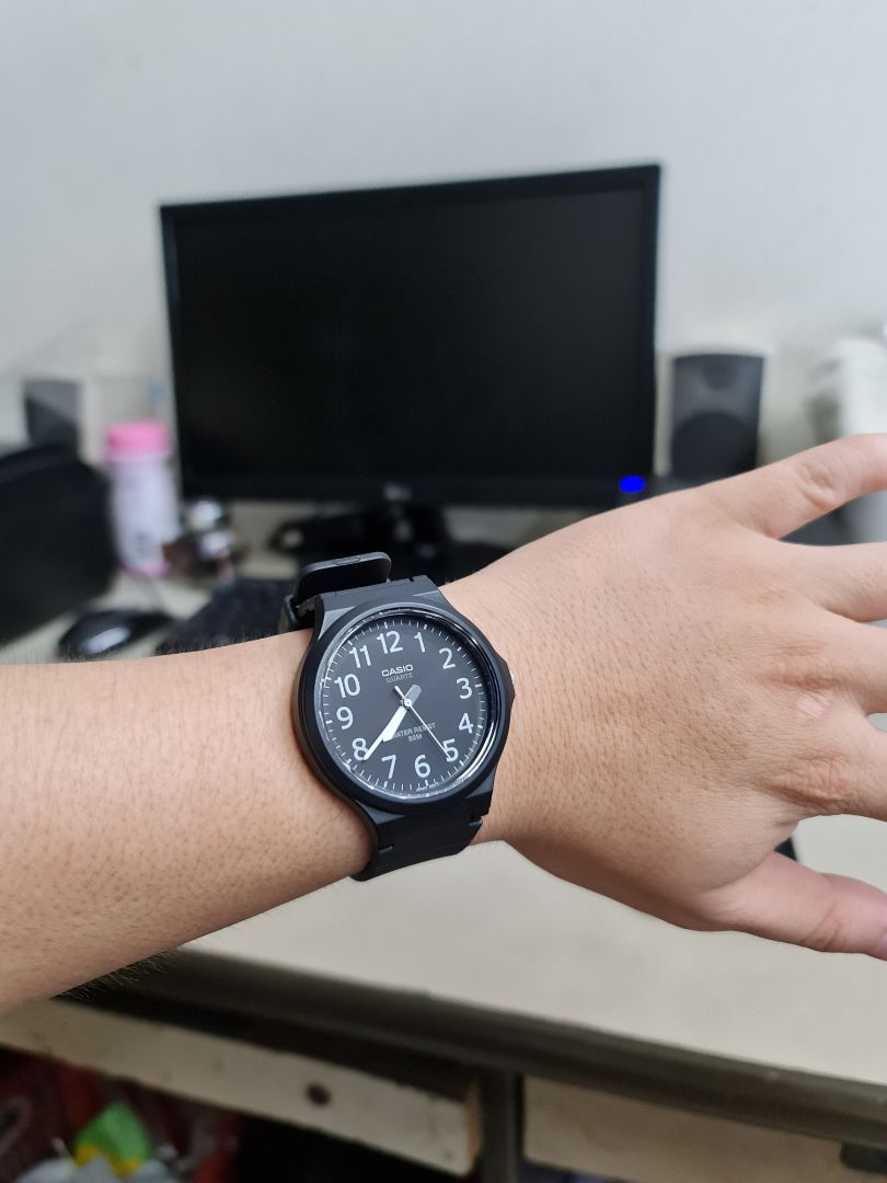 Sản phẩm chất lượng tốt, mẫu mã nhìn hiện đại, giá quá tốt cho 1 sản phẩm như thế này!