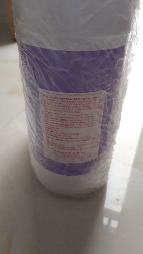 chưa dùng sp nhưng tiki đóng gói sp tốt. nhận dc hàng k bị hư hại gì, can mới đẹp. m rất hài lòng chưa dùng sp nhưng tiki đóng gói sp tốt. nhận dc hàng k bị hư hại gì, can mới đẹp. m rất hài lòng