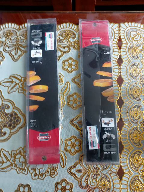 Dao mới tháng đầu rất bén, tháng sau hơi bén và hiện nay hết bén.