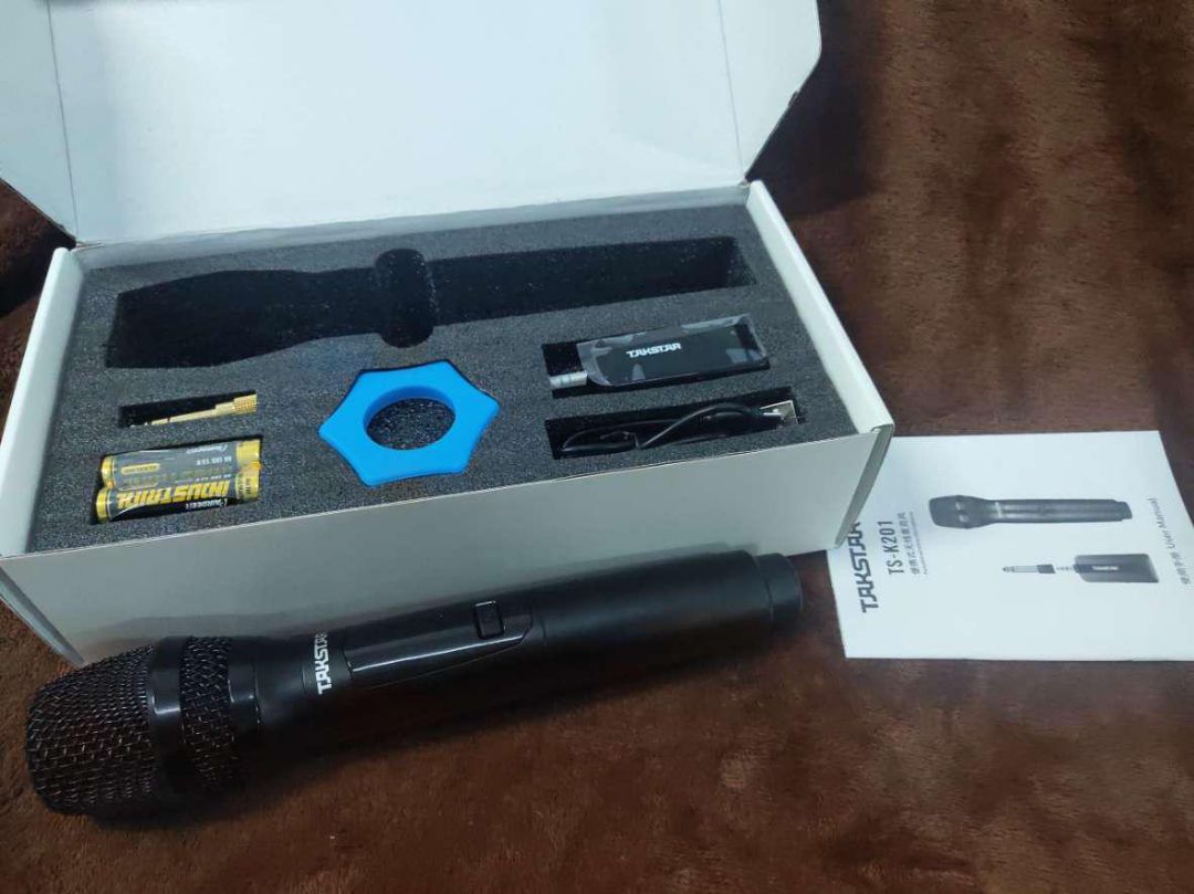 mic k dây TS K201 bắt rất nhạy, mua cho công ty hát hò tổ chức ngoài trời teambuilding để khoảng cách 25m nói cũng rất to mic k dây TS K201 bắt rất nhạy, mua cho công ty hát hò tổ chức ngoài trời teambuilding để khoảng cách 25m nói cũng rất to