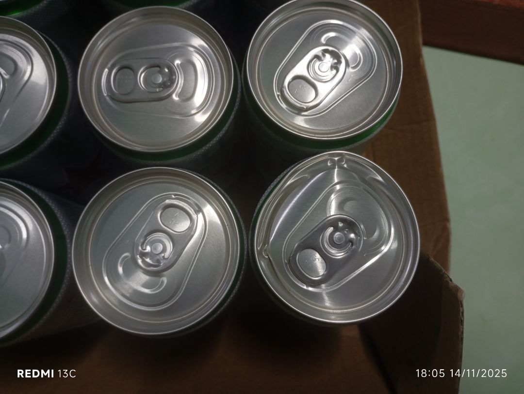 mong shop chú ý khâu đóng gói thùng vừa móp vừa bung còn bị phù