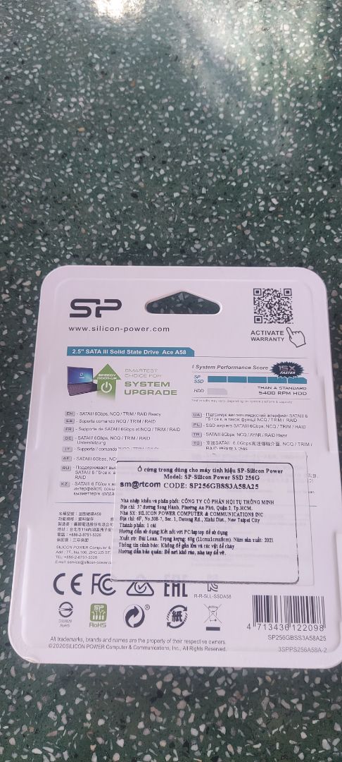 mong shop đóng gói cẩn thận. hàng mới full box mong shop đóng gói cẩn thận. hàng mới full box