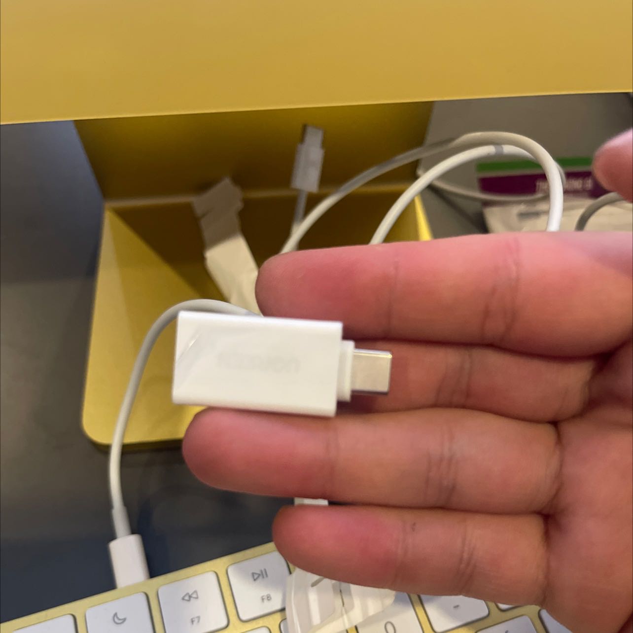 Sp bị hư ko dùng đc . Mình cần đổi hoặc trả sp