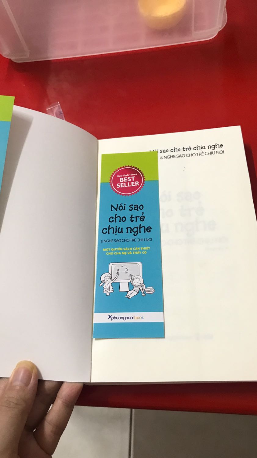 Mới nhận được sách; hình thức đẹp chắc chắn nhé. Rất được nhiều *** recomment nên mình mới đặt về đọc. Enjoy thôi