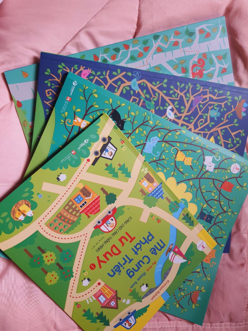 bé nhà mình rất thích. Sách in màu sắc rất đẹp
Chất lượng sản phẩm tuyệt vời. Rất đáng tiền. Đóng gói sản phẩm rất đẹp và chắc chắn. Thời gian giao hàng rất nhanh