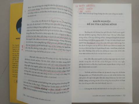 Cuốn sách cung cấp những kinh nghiệp THỰC CHIẾN khi kinh doanh online bằng việc kết hợp những dẫn chứng thuyết phục. Ví dụ như sau khi nhấn mạnh tầm quan trọng của việc giao hàng chiếm hơn 50% mức độ hài lòng của khách hàng, cuốn sách sẽ phân tích những đơn vị giao hàng đang làm tốt trên thị trường. Từ đó người đọc sẽ có cái nhìn tổng quan, giảm thời gian THỬ-SAI khi làm thực tế.