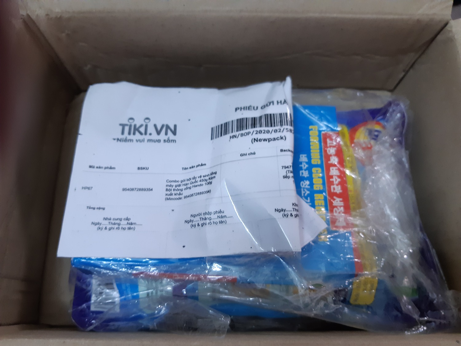 Sử dụng rát hiệu quả bột tẩy vệ sinh lồng máy giặt , giá rẻ giao hàng nhanh, Kèm Bột thông cống Hando 100g.