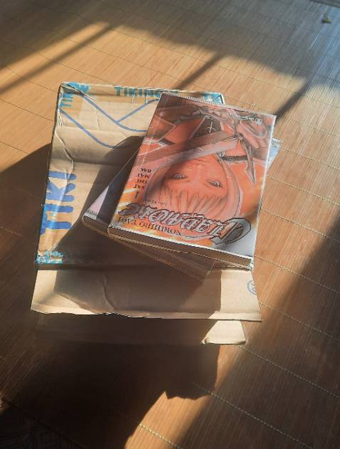 Đơn hàng gửi từ xa mà không có nổi cái chống sốc, đóng gói hàng cẩu thả