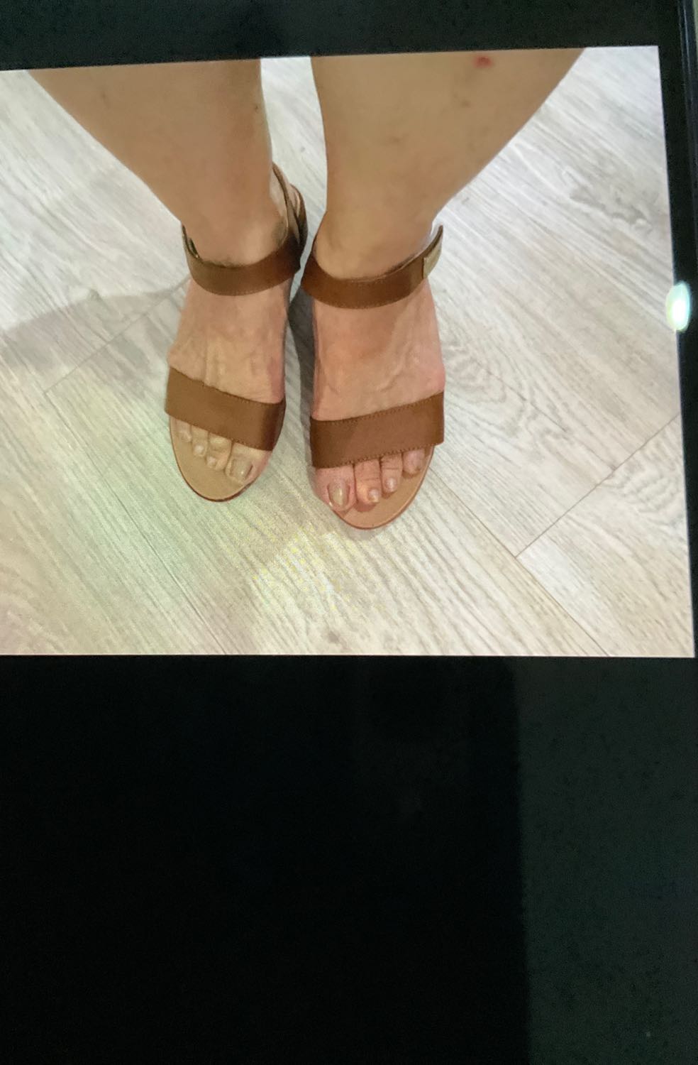 Tôi cực kỳ hài lòng với sản phẩm của shop .Cảm ơn và chúc mọi người nhiều sức khỏe và nhiều điều tốt lành.