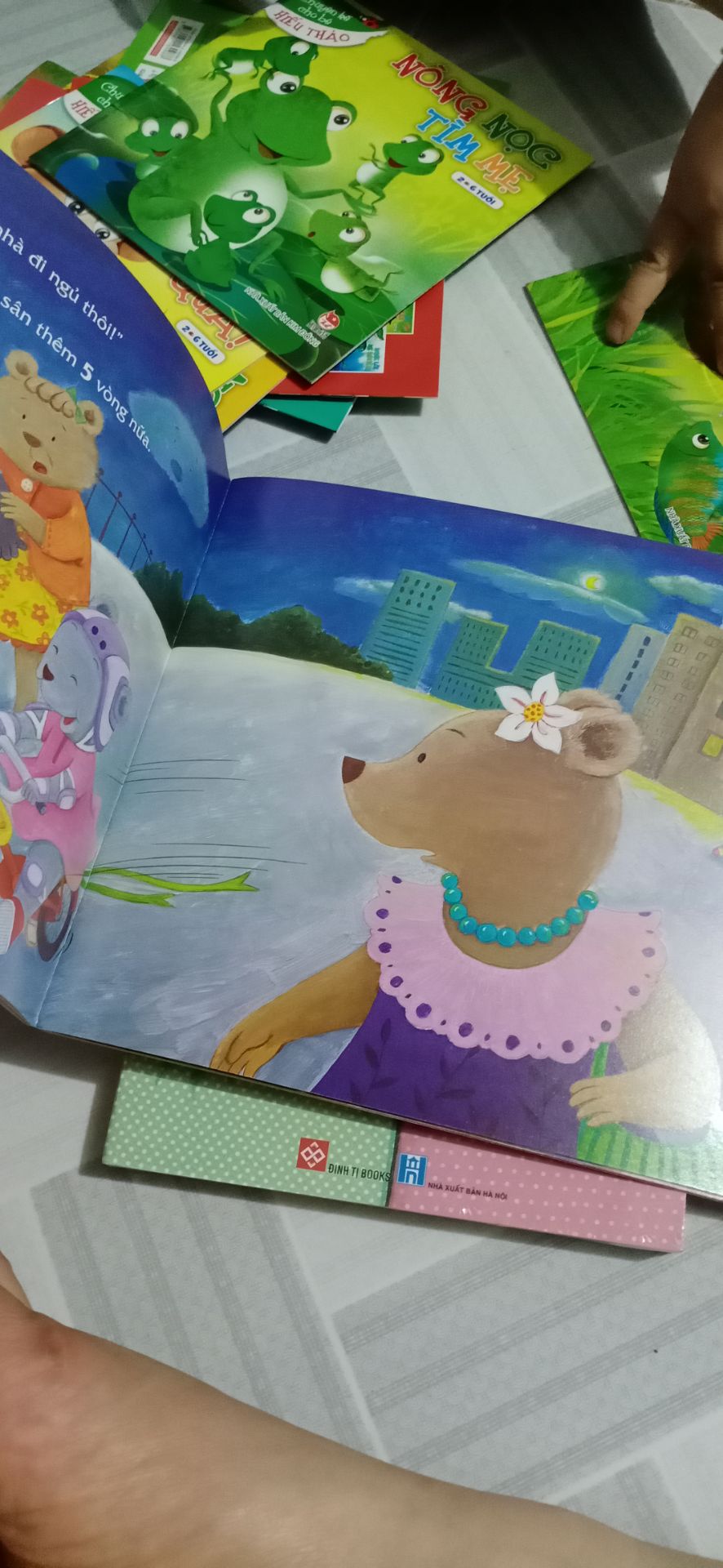 Mình nhận được hàng rất nhanh. đủ số lượng. bé nhà mình rất thích.thanks shop ạ