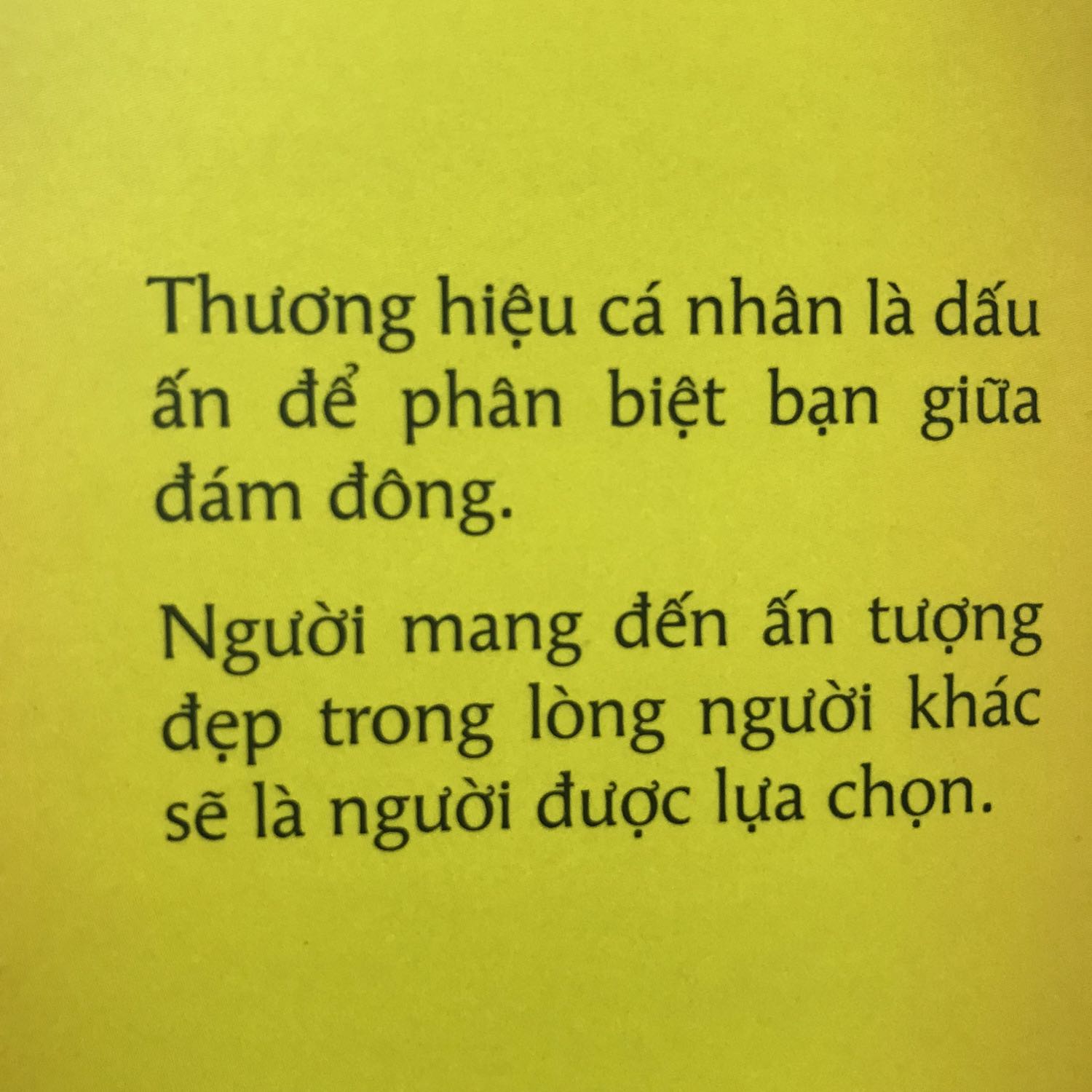 sách giúp hiểu rõ bản thân để phát huy với những năng lượng tích cực để trở thành hình mẫu tương lai mà bạn mong muốn xây dựng . 
sách dành cho những người muốn khẳng định bản thân trong công việc , cuộc sống trở thành người có giá trị và được tìm kiếm . 
Tiki luôn mang đến những sản phẩm và dịch vụ mang sự hài lòng cho người dùng .
