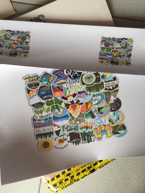 Hình phù hợp với màn hình 13' hơn là 15.6'''