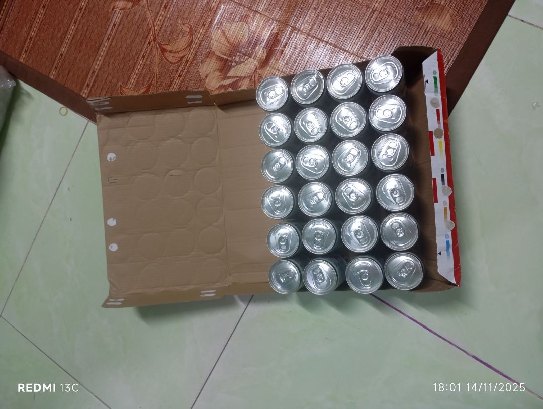 mong shop chú ý khâu đóng gói thùng vừa móp vừa bung còn bị phù