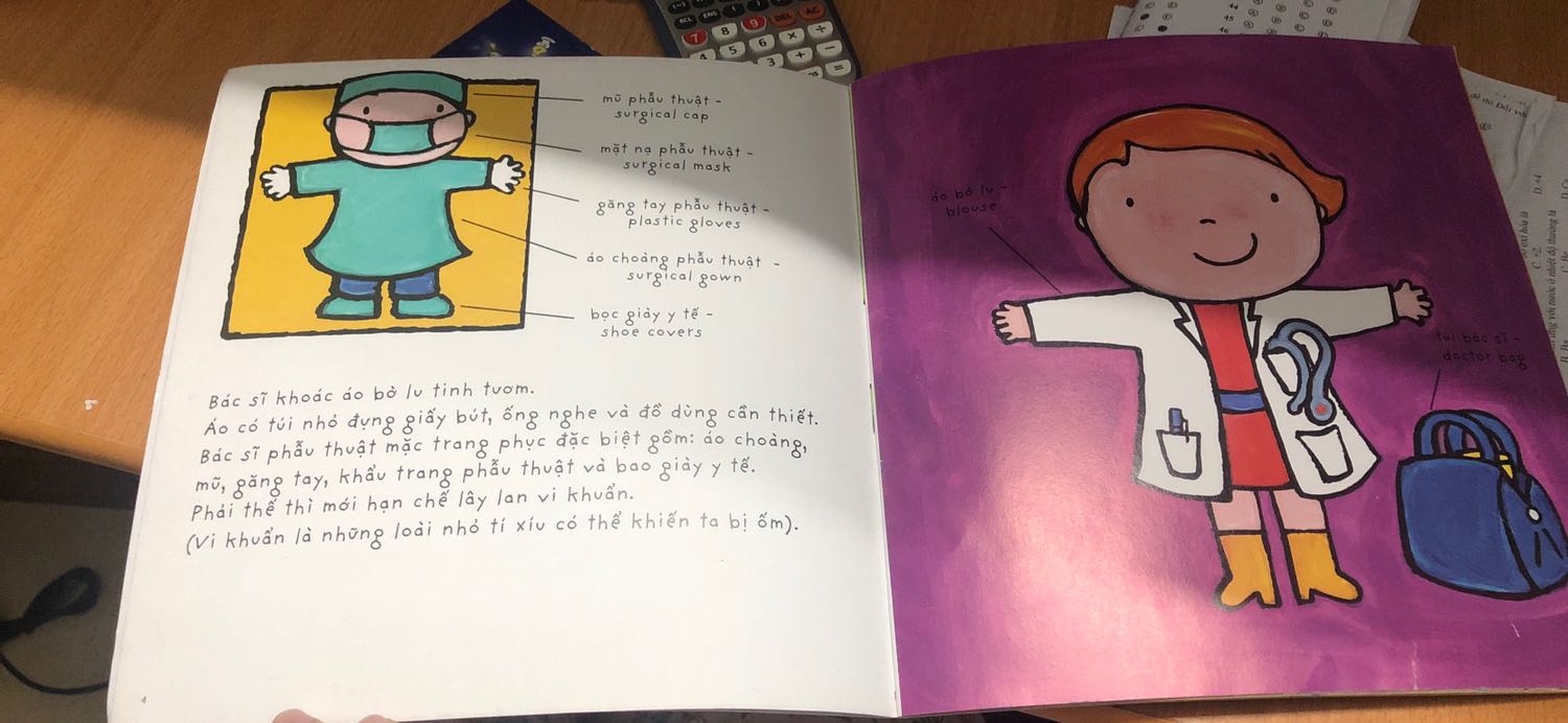 Sách to, đẹp, màu sắc bắt mắt, hình ảnh to dễ nhìn, bé nhà mình rất thích