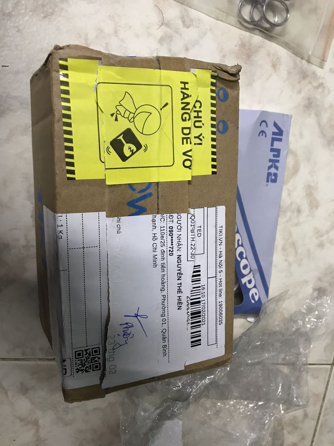 Cái đồng hồ lúc nhận hàng nó chỉ mức 220 chứ không phải số 0 như bình thường ? Sao mà đo?