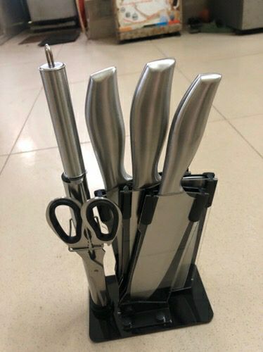 ban đầu đặt hàng với giá như này mà tận 5 món mình cũng hơi nghi ngờ. nhưng nhận đc hàng mình rất thích. dao chắc chắn mà săc nữa, 5 sao cho sp tốt