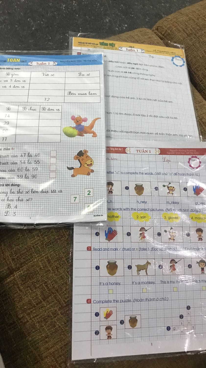 Bài tập in rất đẹp. Nội dung đa dạng. Khá hay.