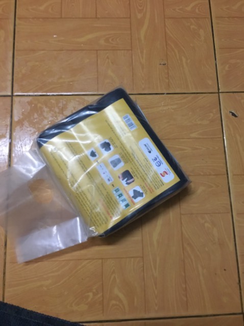 Mua hàng fai để ý chứ đề 6 cuộn giá 41k làm mọi ng lầm tưởng. Lẽ ra fai để 3 cuộn 41k chứ. Khách tưởng 6 cuộn 41k rồi chỉ chọn cỡ chứ ai để ý cỡ vừa 3 cuộn 41k đâu. Thik *** lọc kieu đó fai cho 1* cho chừa 😡 Mua hàng fai để ý chứ đề 6 cuộn giá 41k làm mọi ng lầm tưởng. Lẽ ra fai để 3 cuộn 41k chứ. Khách tưởng 6 cuộn 41k rồi chỉ chọn cỡ chứ ai để ý cỡ vừa 3 cuộn 41k đâu. Thik *** lọc kieu đó fai cho 1* cho chừa 😡