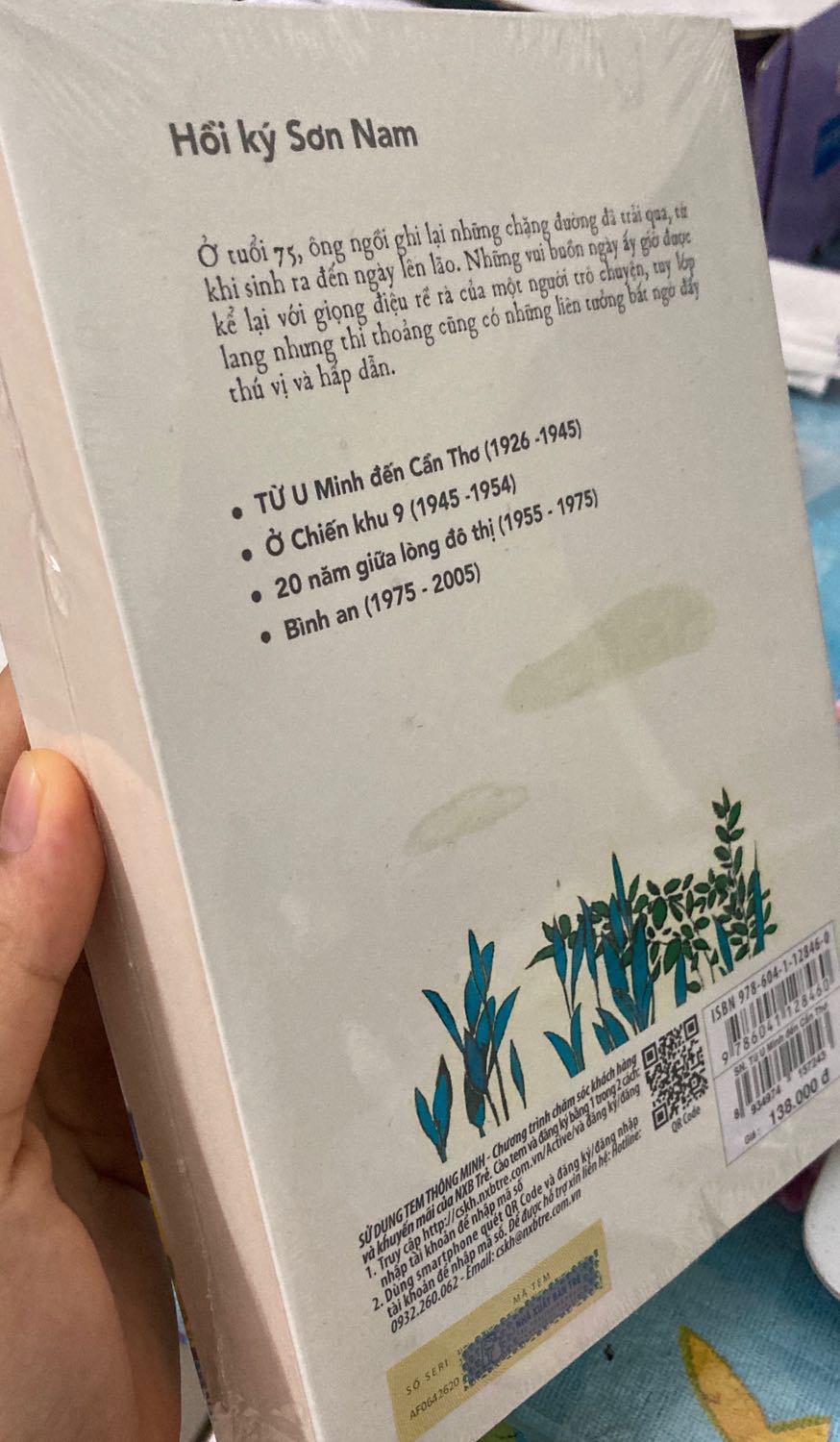 Dày hơn mình nghĩ. Sách có bọc cẩn thận, còn mới tinh!