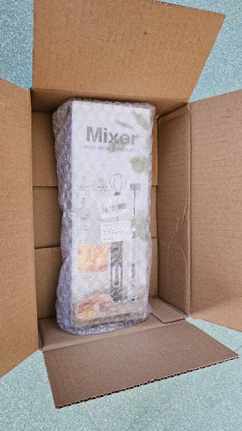 Giao hàng đúng hẹn, đóng gói gói cẩn thận, mới dùng thấy cũng ổn...