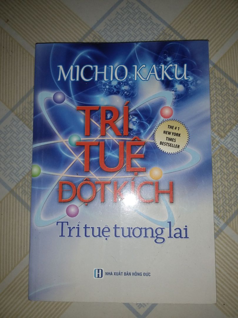 Ai yêu mến Michiko Kaku thì không nên bỏ qua cuốn sách này của ông.