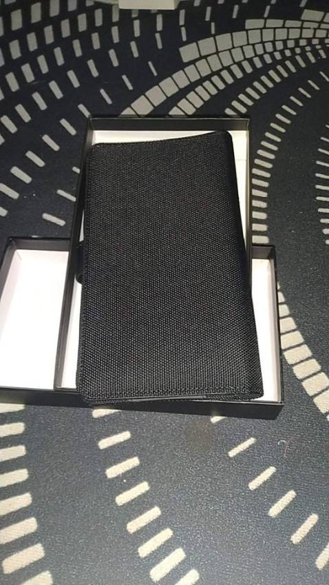 Đây là lần thứ 2 mua ở đây rùi :)) tiki giao nhanh , sp thì đẹp bổ & rẻ ?? . nếu có nhu cầu sẽ tiếp tục ủng hộ nhe?