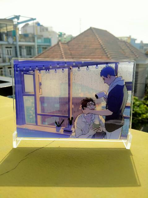 Tiki giao hàng xiu nhanh luôn gói chống sốc tui cũng sốc không kém :v nhưng mà hàng không sao là may rồi