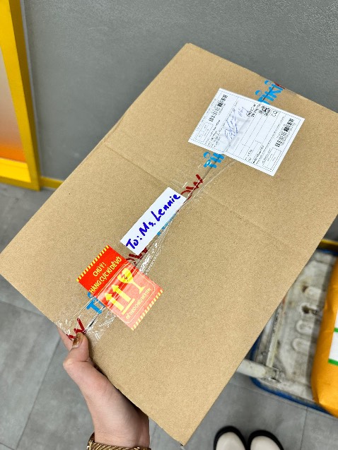 Giao hàng tiki fast siêu nhanh ạ, mình nhận hàng ngay trong ngày ở nội thành hcm

Máy đo huyết áp công nghệ tiên tiến xài ổn mình sẽ đặt thêm nè