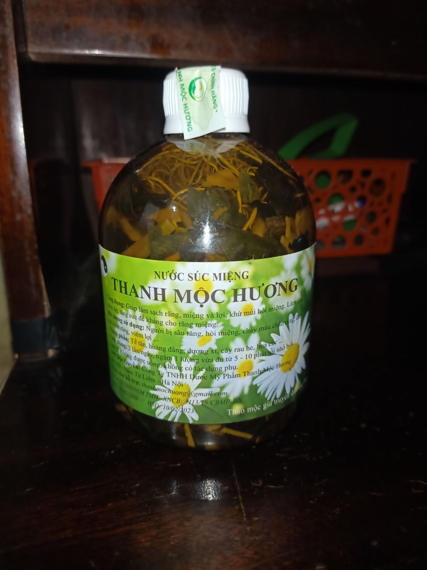 ko đúng nhãn mác như quảng cáo. nhưng lấy rồi thì thôi .. 1 lần rồi thôi..