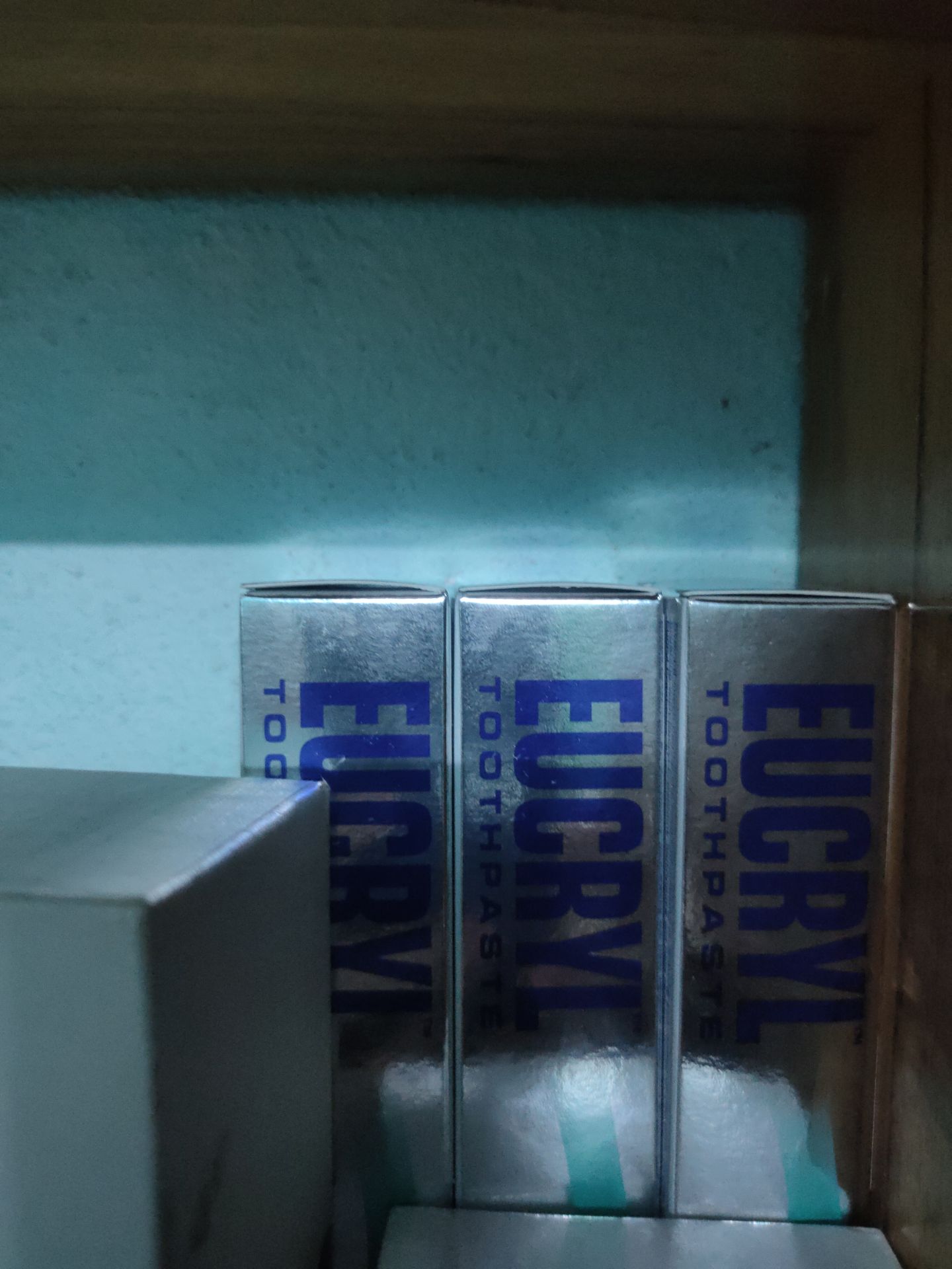 hàng sài rất oke shop giao hàng rất nhanh đóng gói cẩn thận và chu đáo . nói chung rất ưng ý giá rẻ nữa . dùng rất tốt