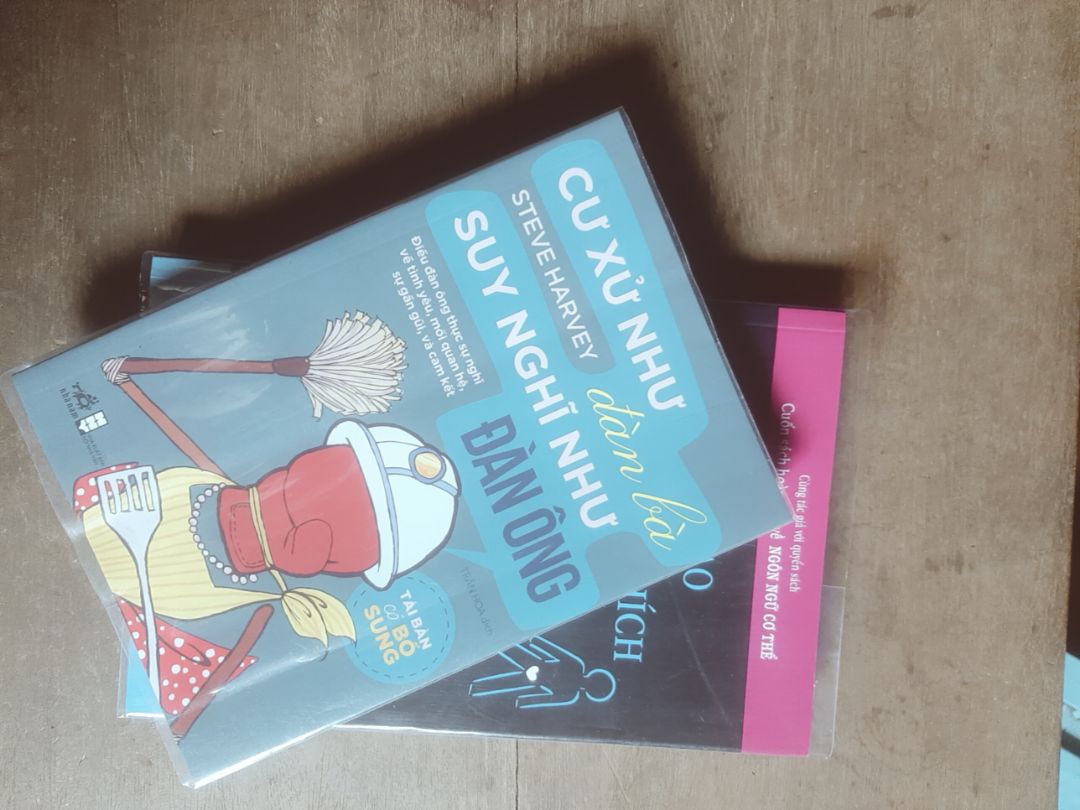 Cho tôi hỏi cuốn sổ tay sao không thấy ạ?