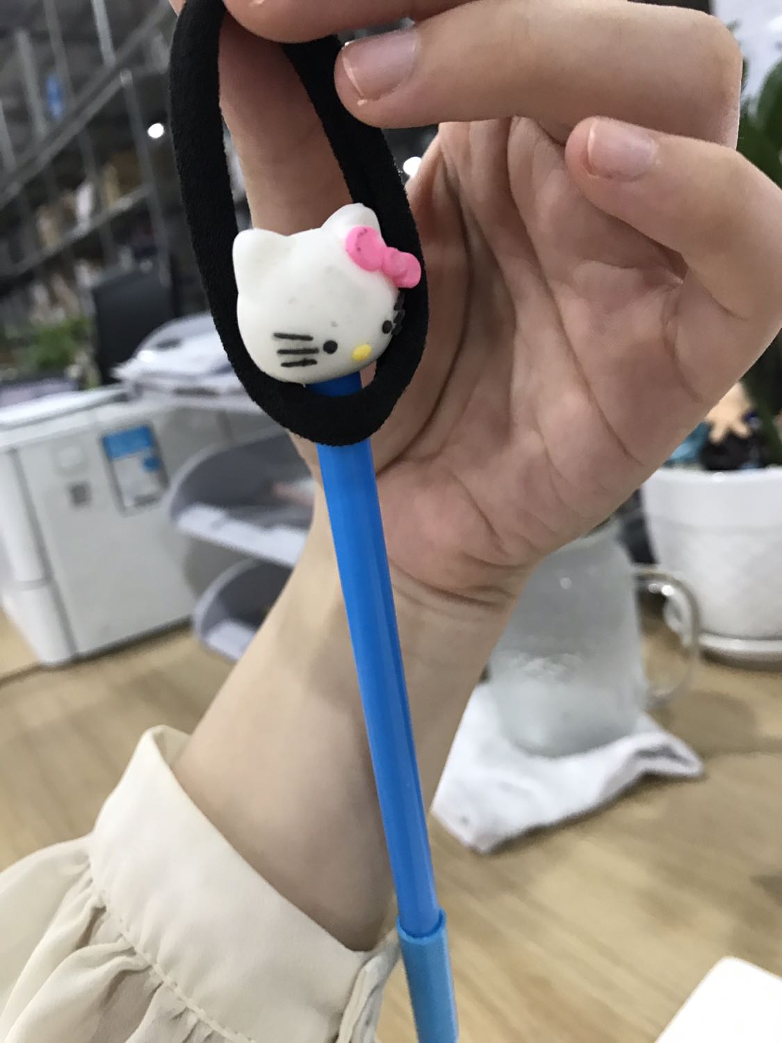 Ship nhanh, giá rẻ lại khá ok. Lười quá lấy tạm một chiếc ảnh hihi. Cảm ơn nhà bán và Tiki đã đem lại trải nghiệm tốt ? Thanks!!!!!